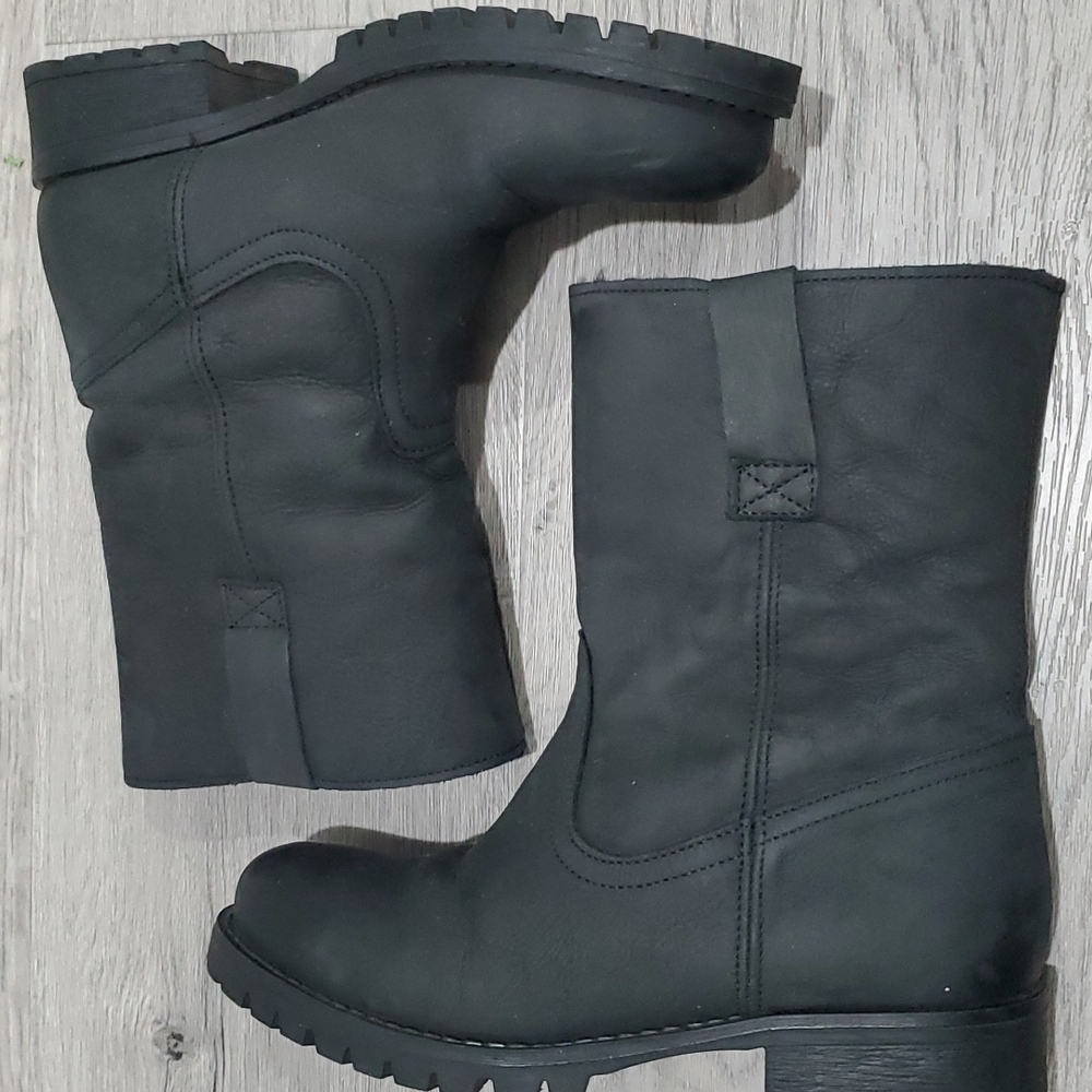 Aldo Turek 93 Motorcycle Boots with Faux Fur lined 6.5